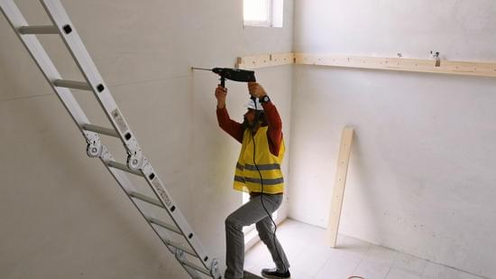 Construction d'une mezzanine suspendue ou sur pied comment faire