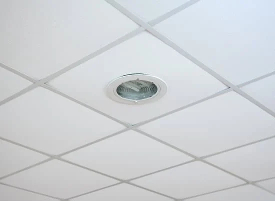 Prix m2 plafond suspendu