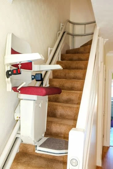 Aides à la mobilité  monte-escaliers et ascenseurs