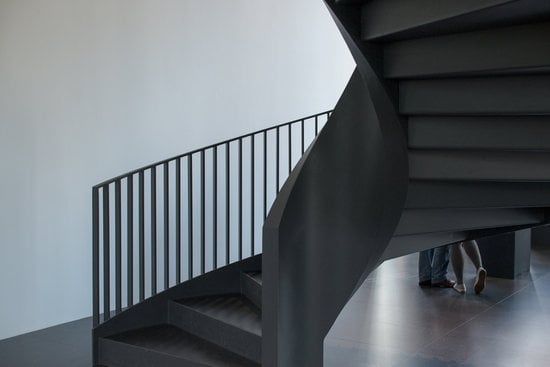 Comment calculer le coût de la pose d'un escalier en métal